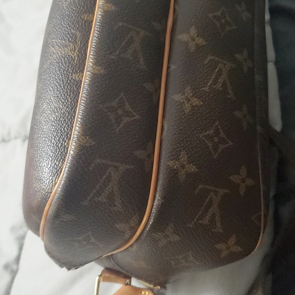 Authentic Louis Vuitton Reporter - Picture 10 of 11